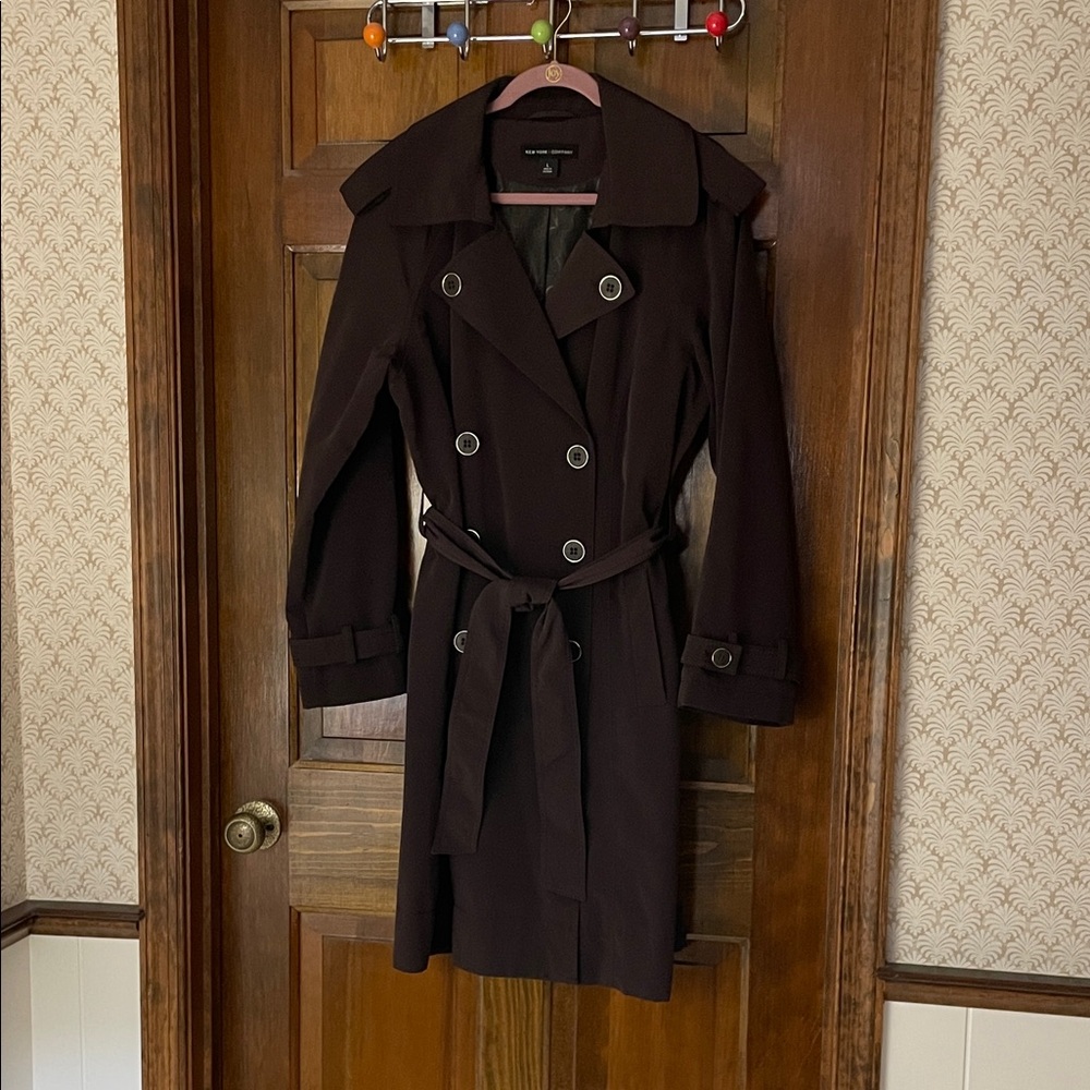 New York & Company brown trench coat, size L, excellent condition